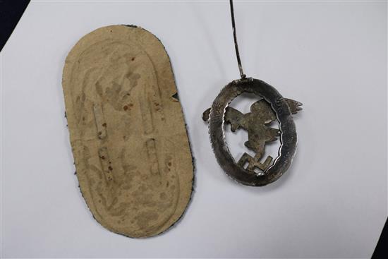 A Navik shield and a Luftwaffe observers badge